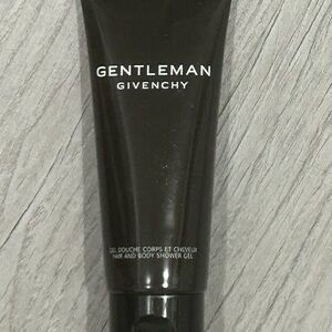 GIVENCHY Gentleman Hair & Body Shower Gel travel